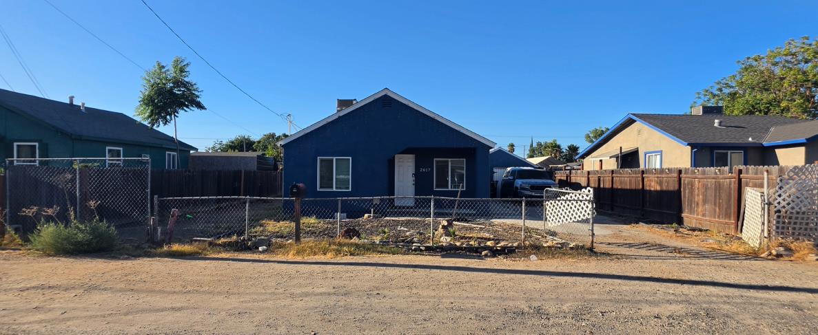 2017 Donald St, Modesto, CA 95351