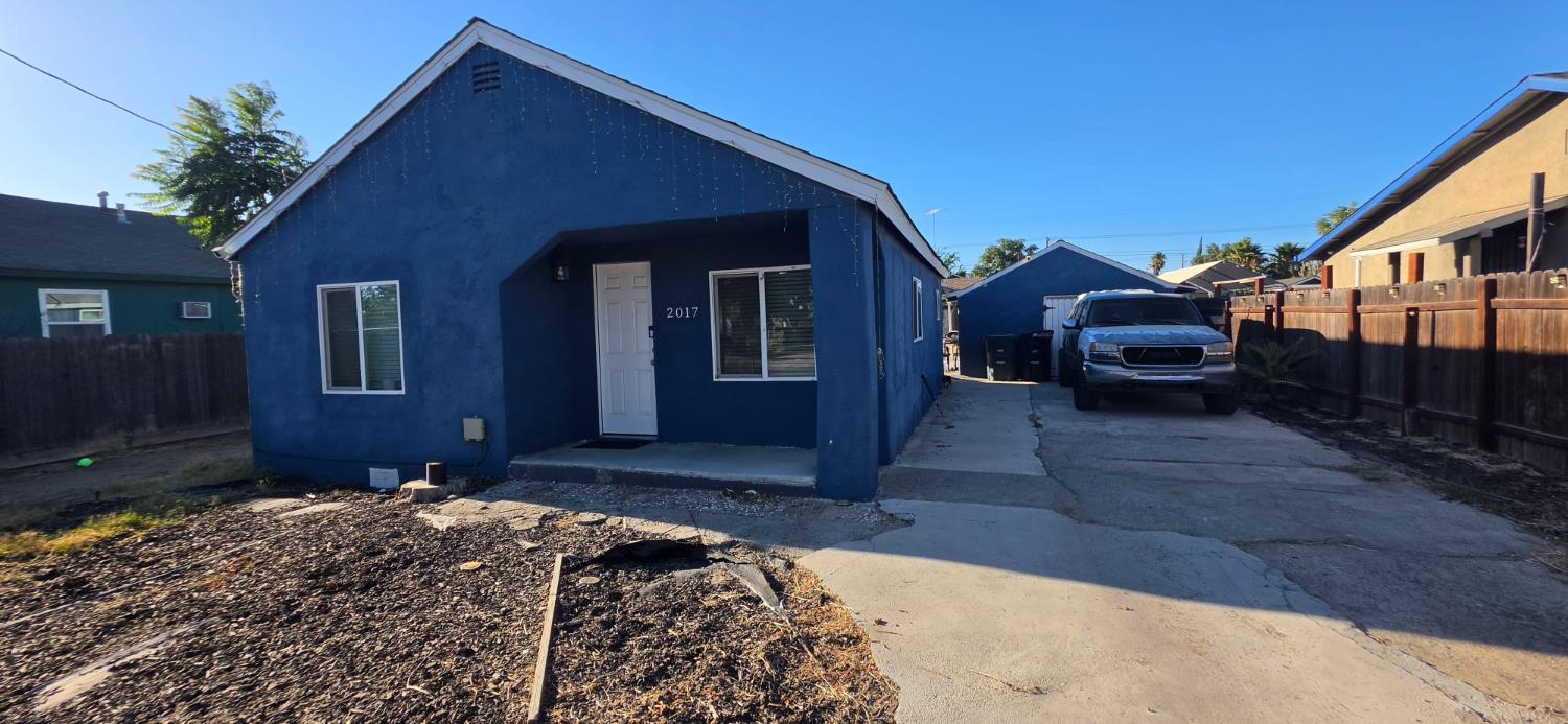 2017 Donald St, Modesto, CA 95351