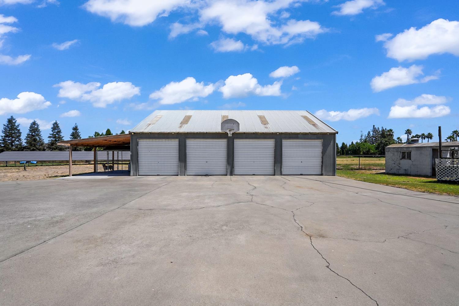 1706 N Washington Rd, Turlock, CA 95380