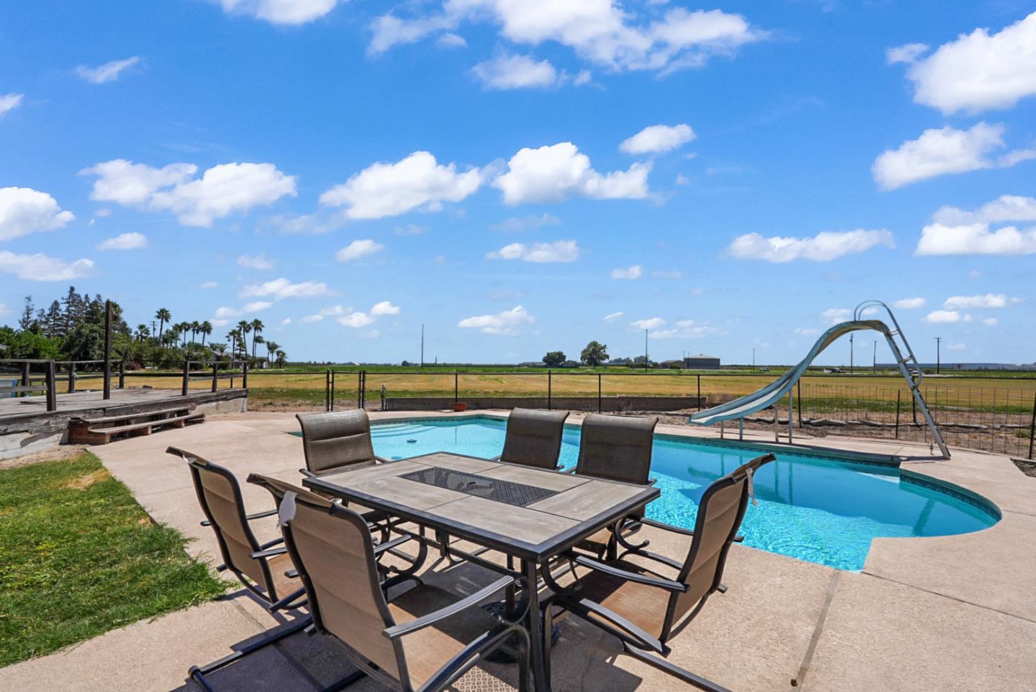 1706 N Washington Rd, Turlock, CA 95380