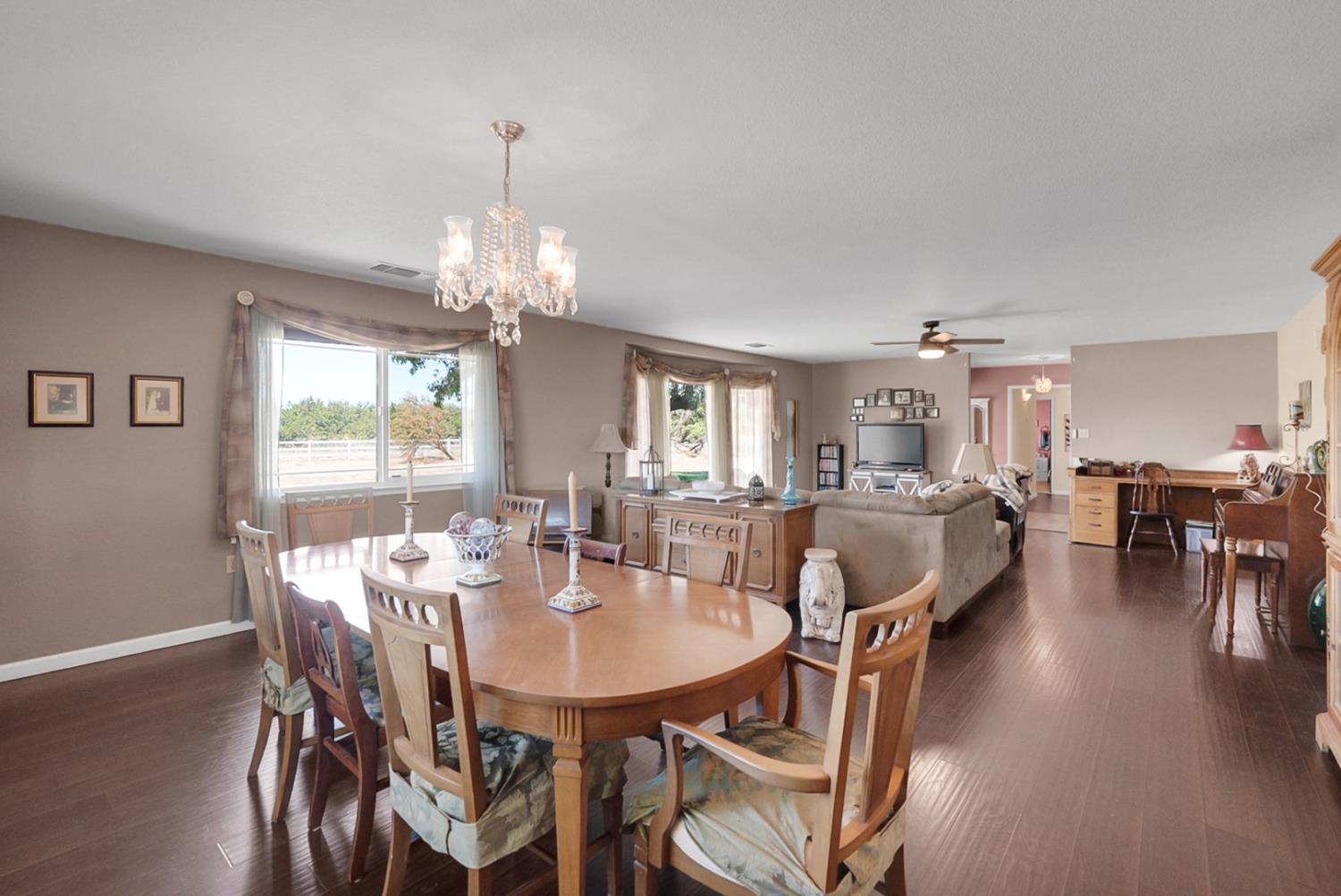 1706 N Washington Rd, Turlock, CA 95380