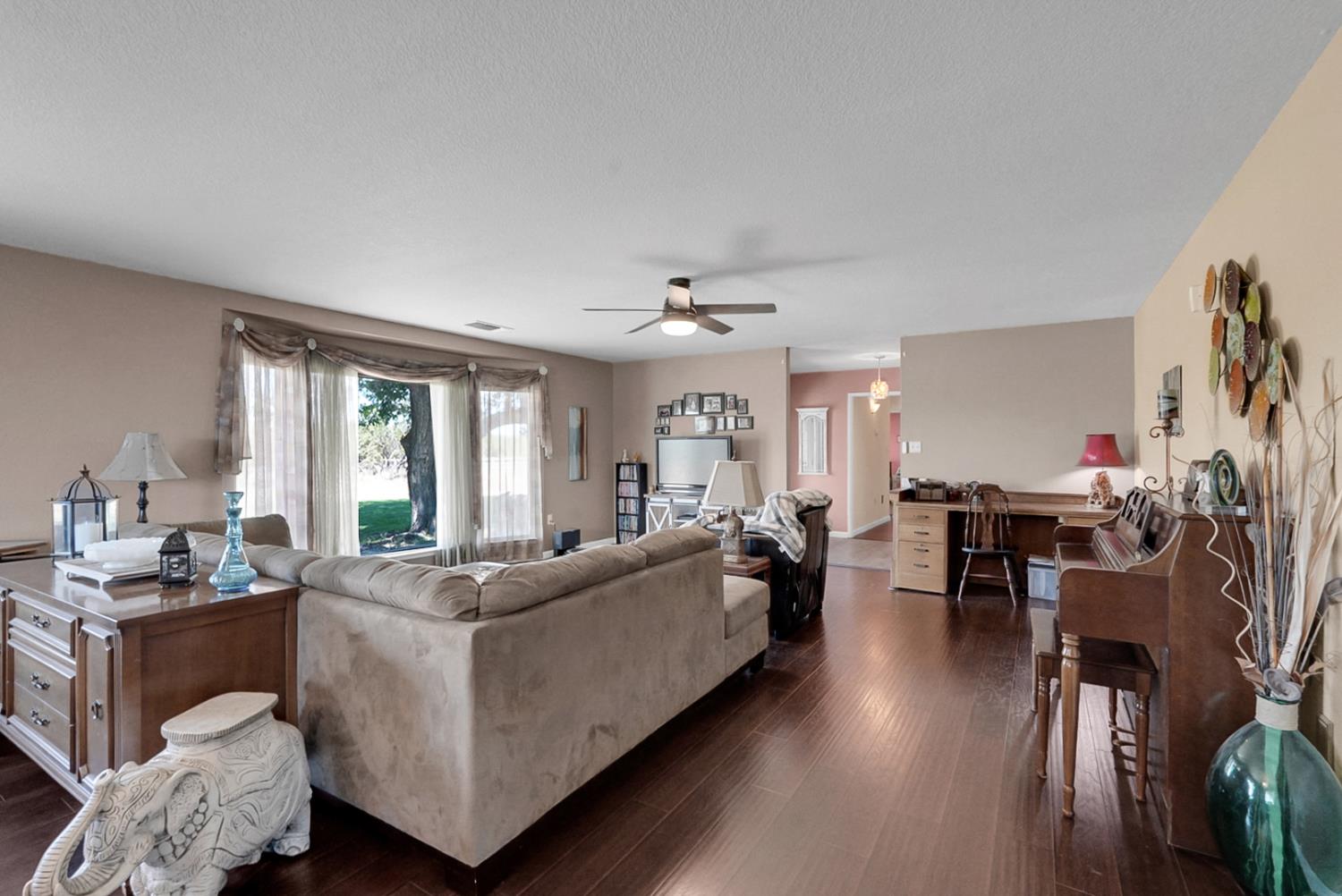 1706 N Washington Rd, Turlock, CA 95380
