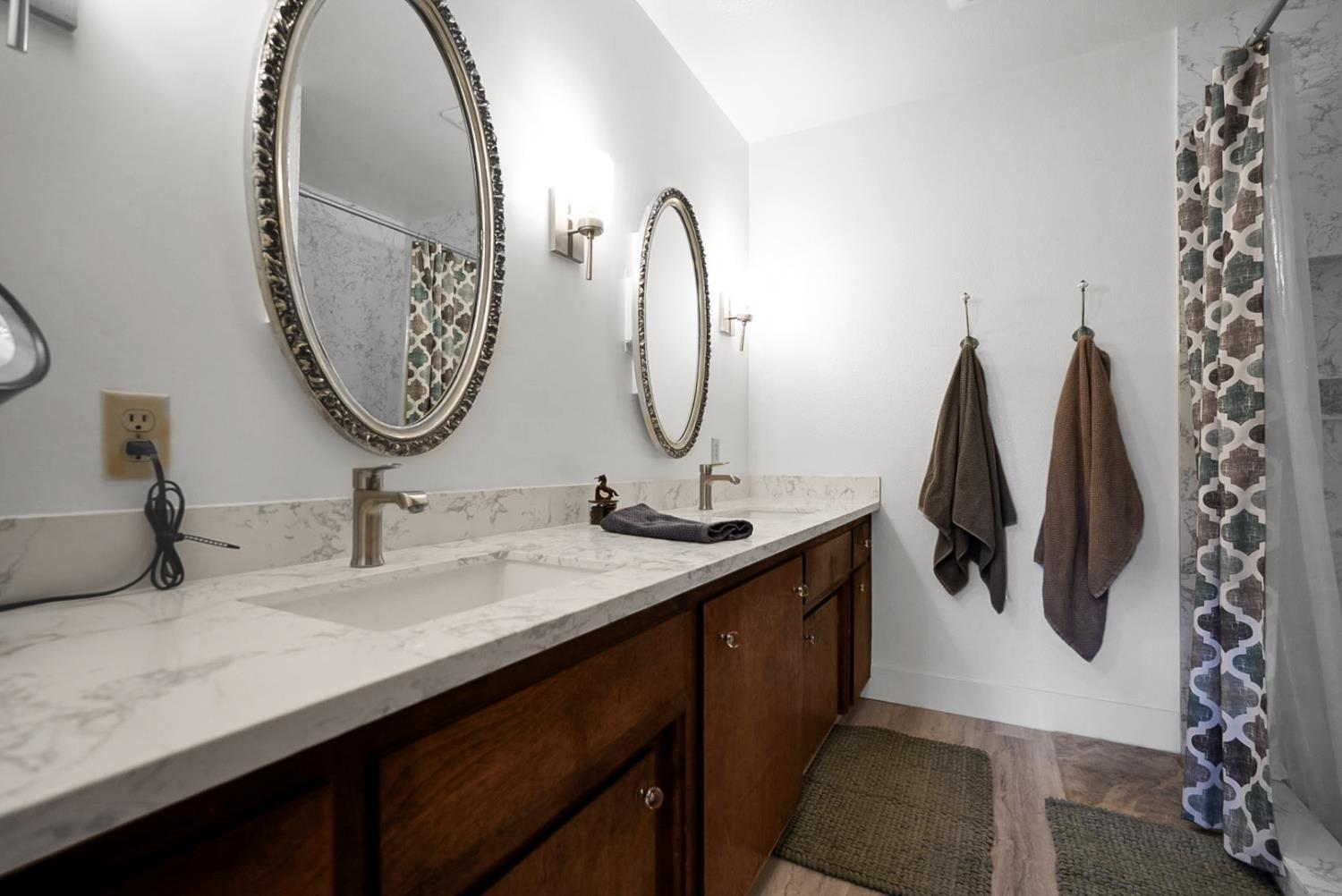 1706 N Washington Rd, Turlock, CA 95380