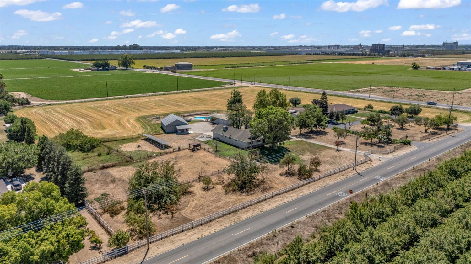 1706 N Washington Rd, Turlock, CA 95380
