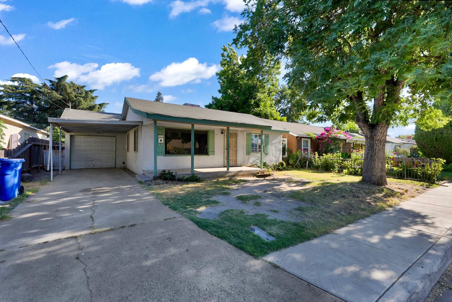 880 Julian St, Turlock, CA 95380
