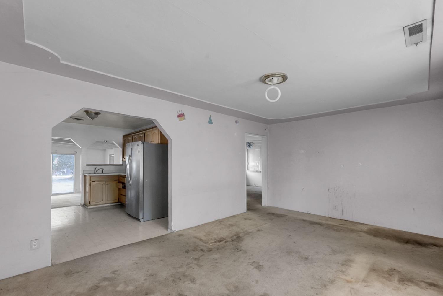 880 Julian St, Turlock, CA 95380