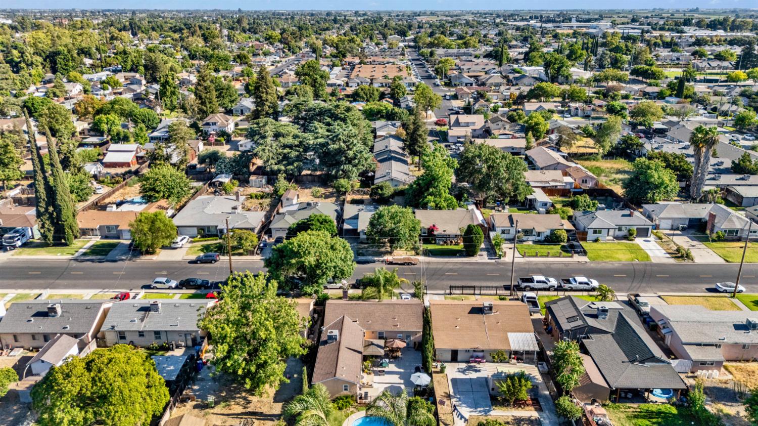 880 Julian St, Turlock, CA 95380