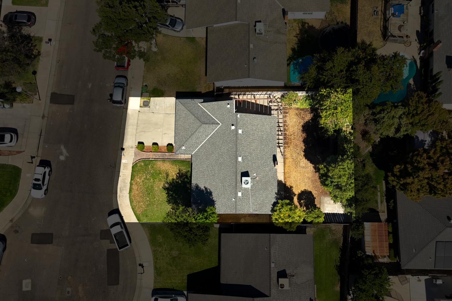 42 Sunset Ct, Merced, CA 95340