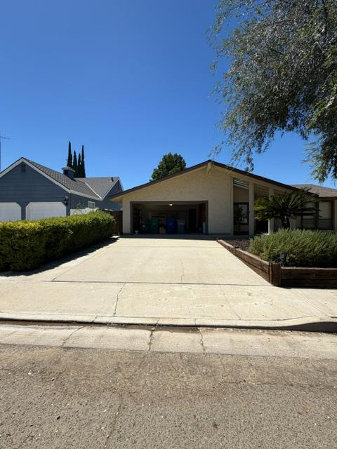 1125 Payne Ave, Gustine, CA 95322