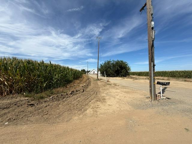 30292 Taglio Rd, Gustine, CA 95322