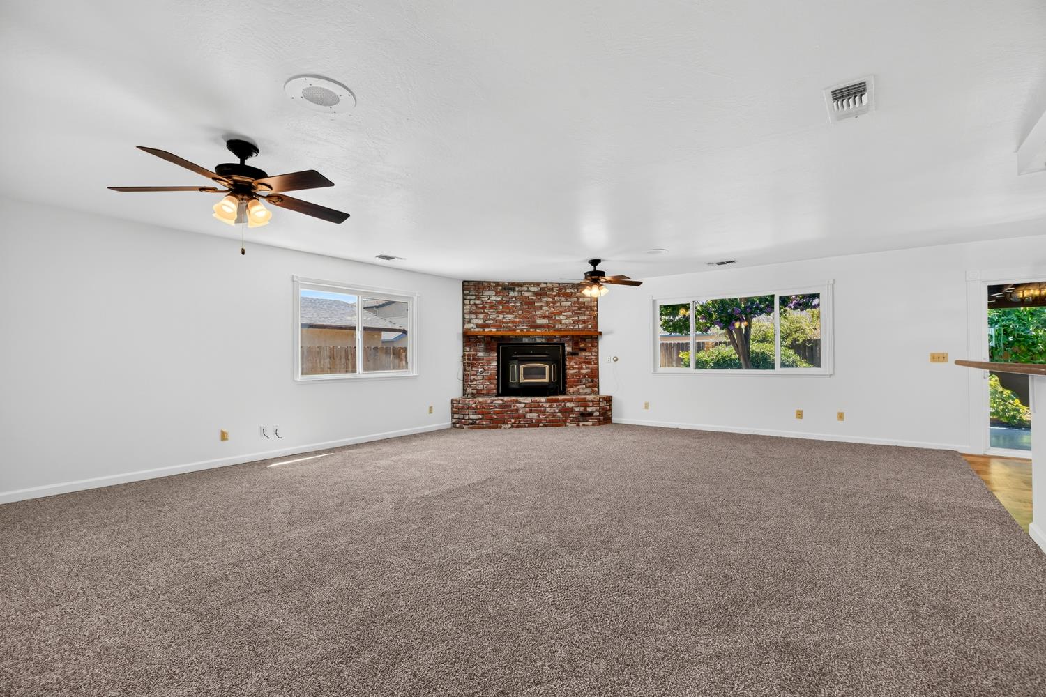 1279 Nana Pl, Manteca, CA 95336