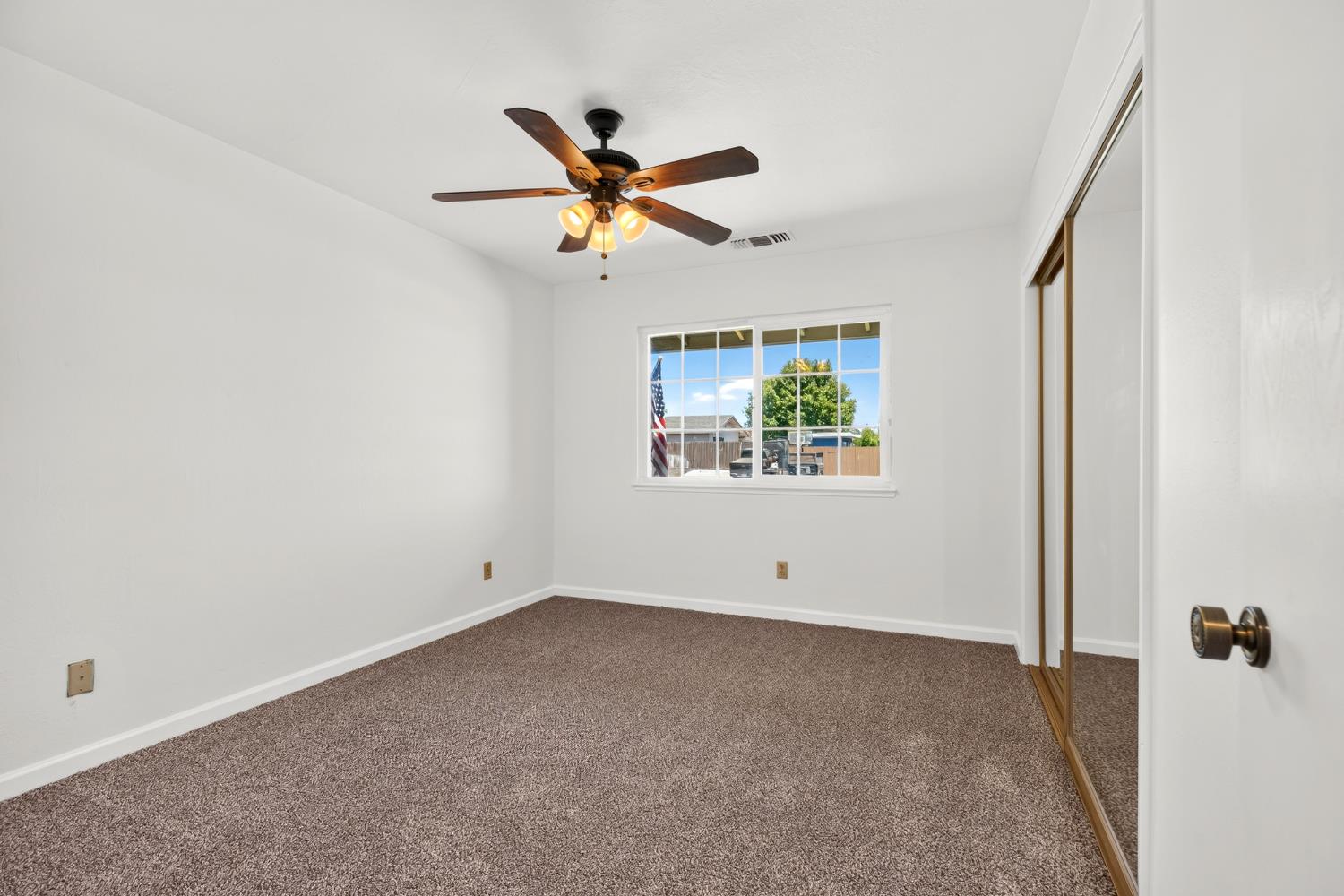 1279 Nana Pl, Manteca, CA 95336