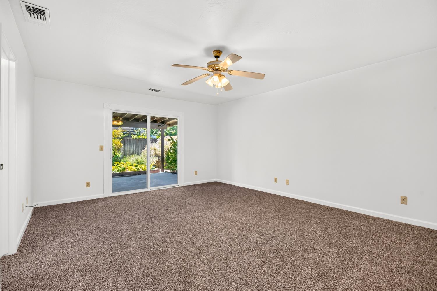 1279 Nana Pl, Manteca, CA 95336