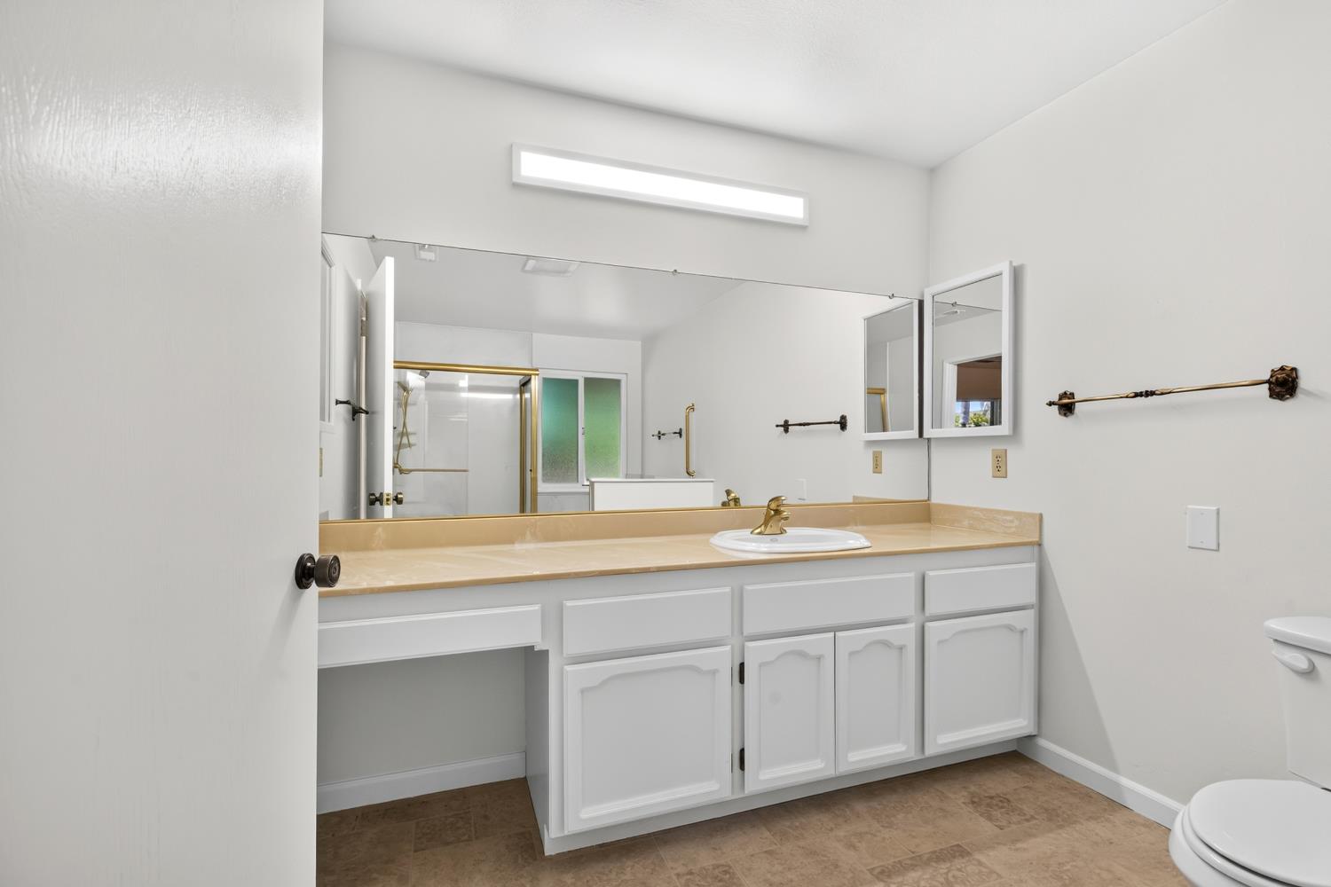 1279 Nana Pl, Manteca, CA 95336