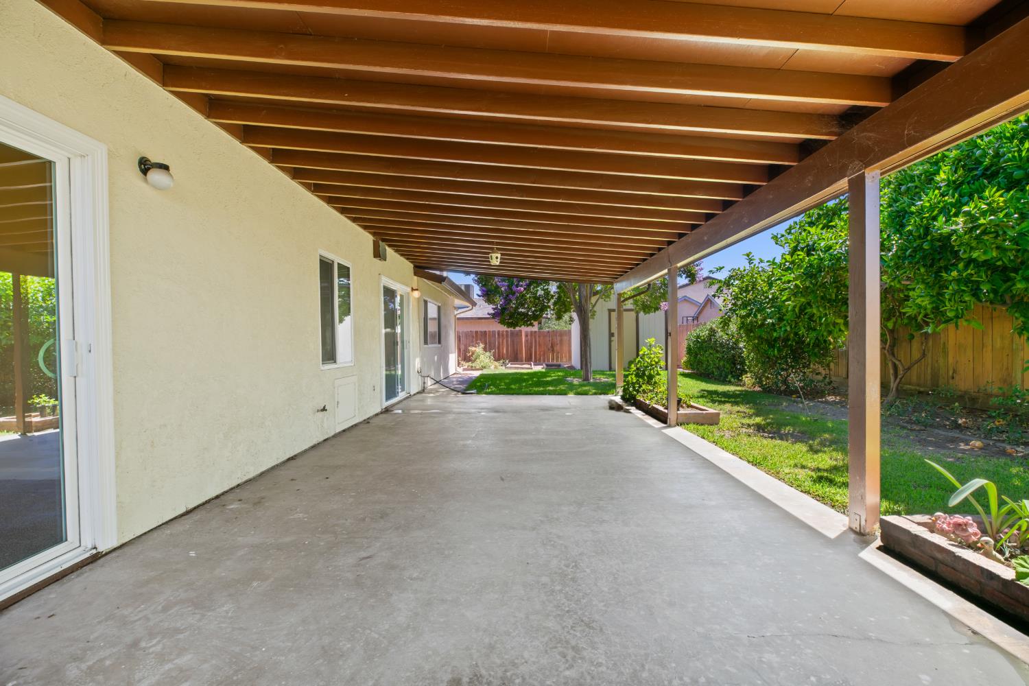 1279 Nana Pl, Manteca, CA 95336