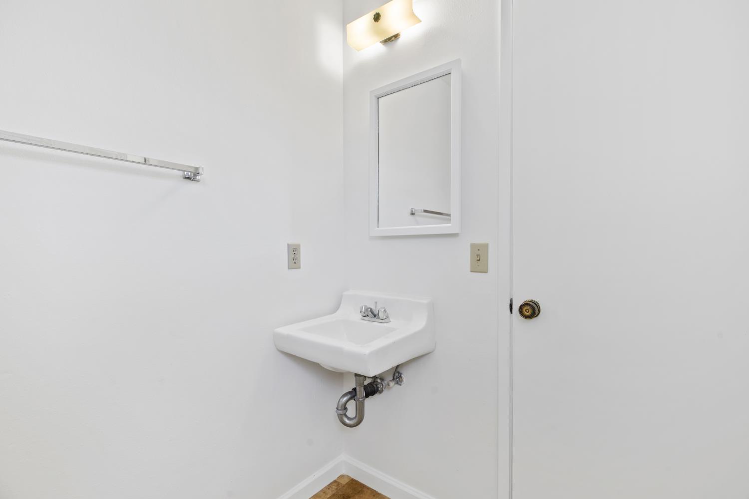 1279 Nana Pl, Manteca, CA 95336