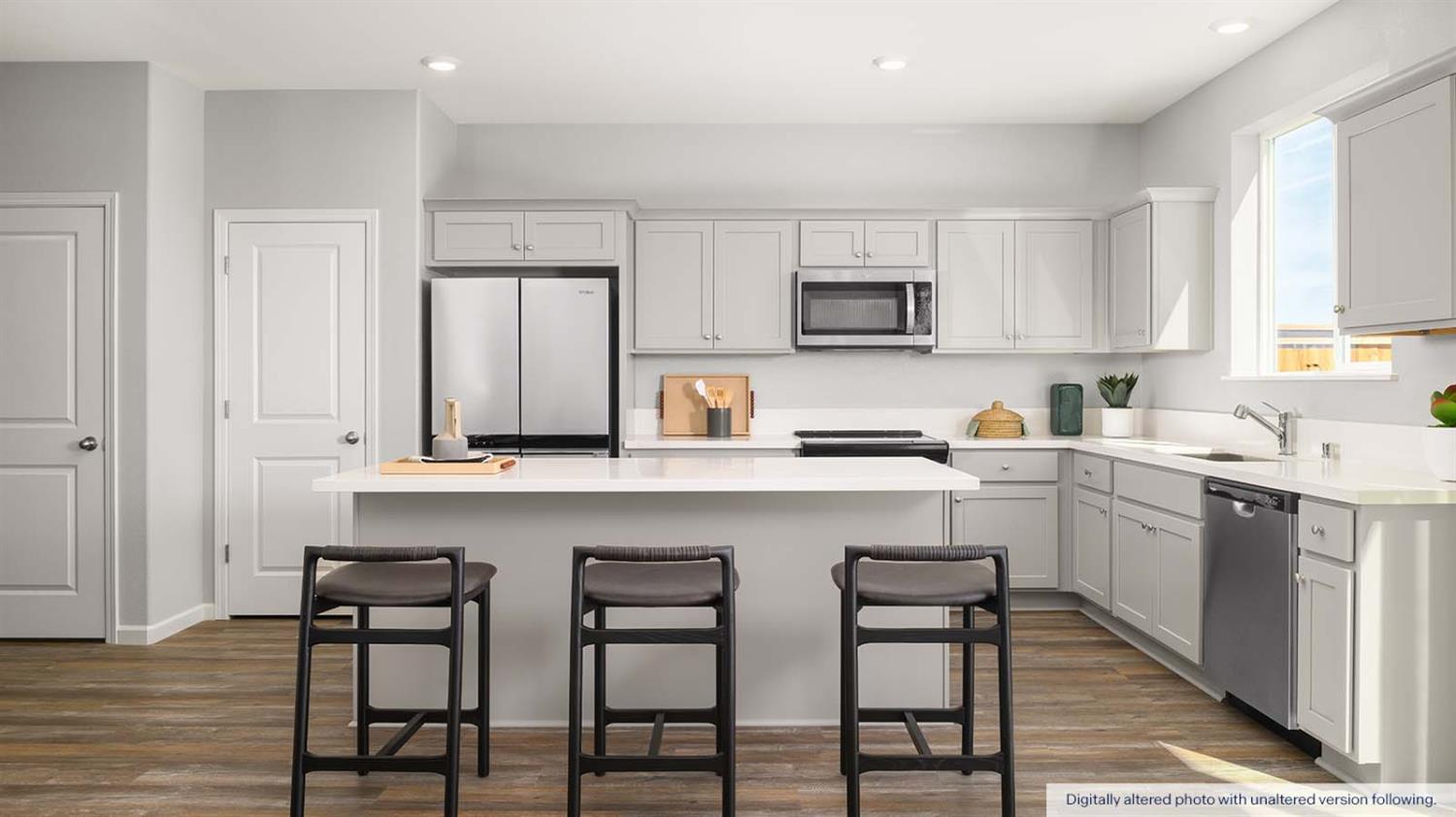 4313 E Merle Ave, Modesto, CA 95355