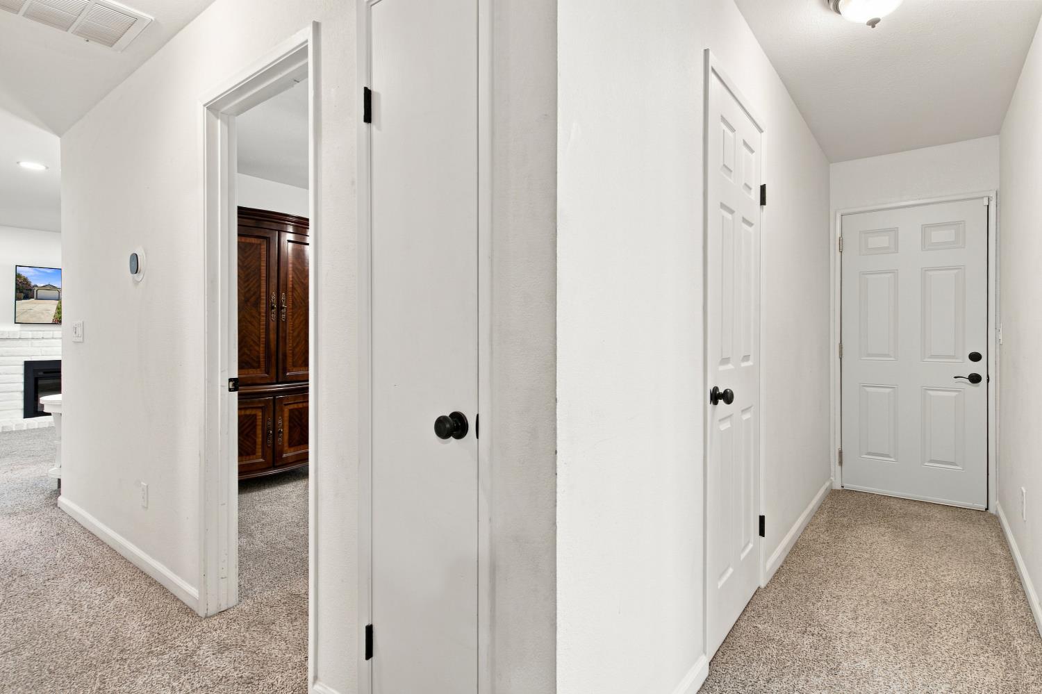 1462 W 4th St, Ripon, CA 95366