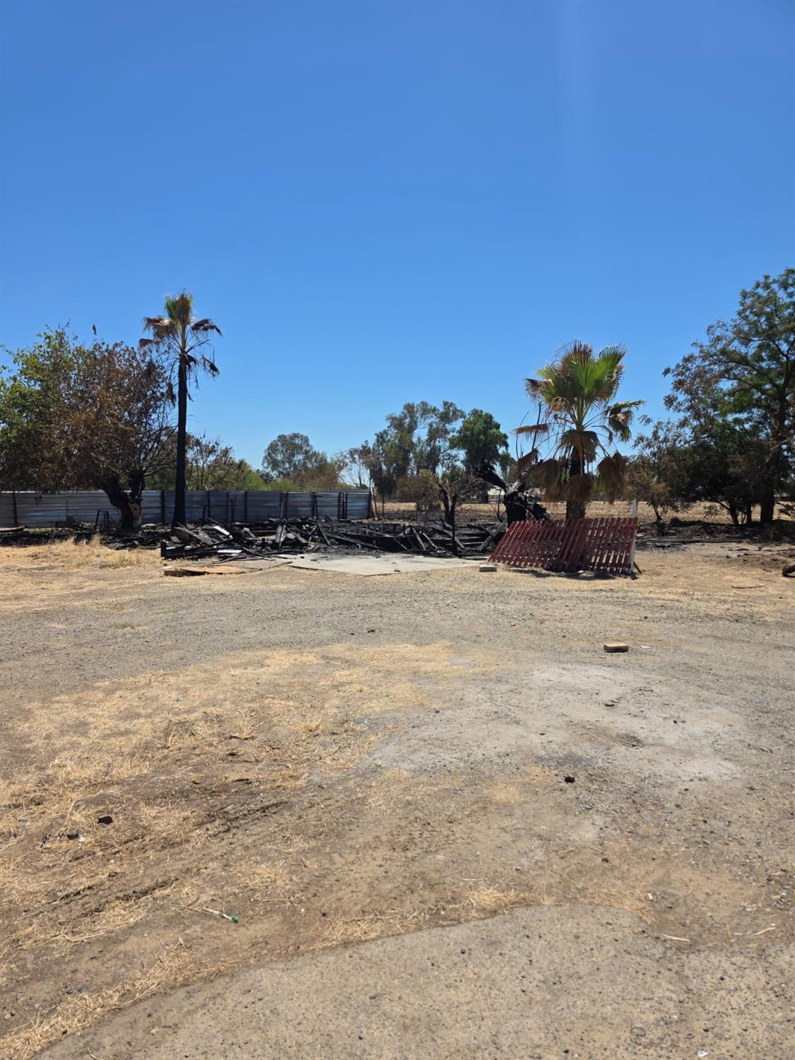 394 Bermuda St, Merced, CA 95341