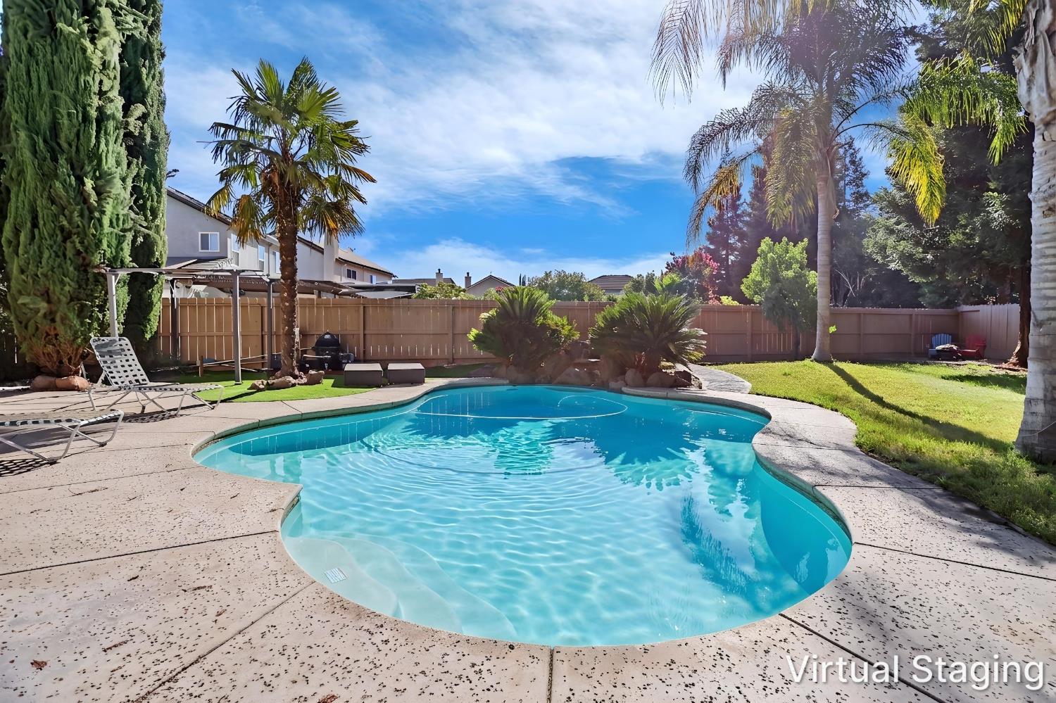 1922 Northgate Dr, Manteca, CA 95336