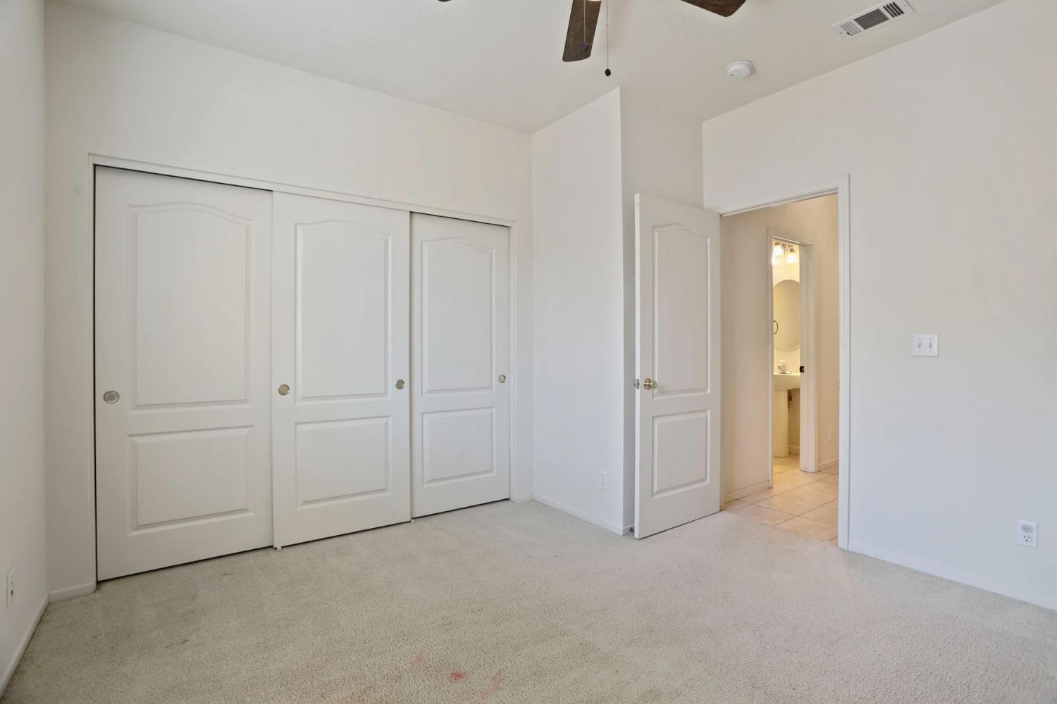 1922 Northgate Dr, Manteca, CA 95336
