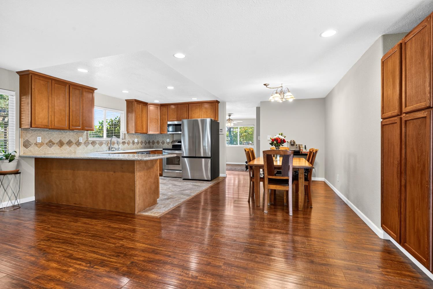 3228 Kathy Ave, Modesto, CA 95355