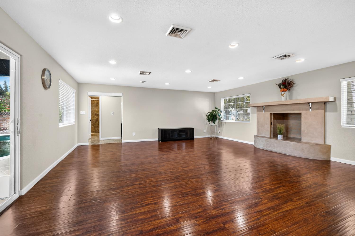 3228 Kathy Ave, Modesto, CA 95355