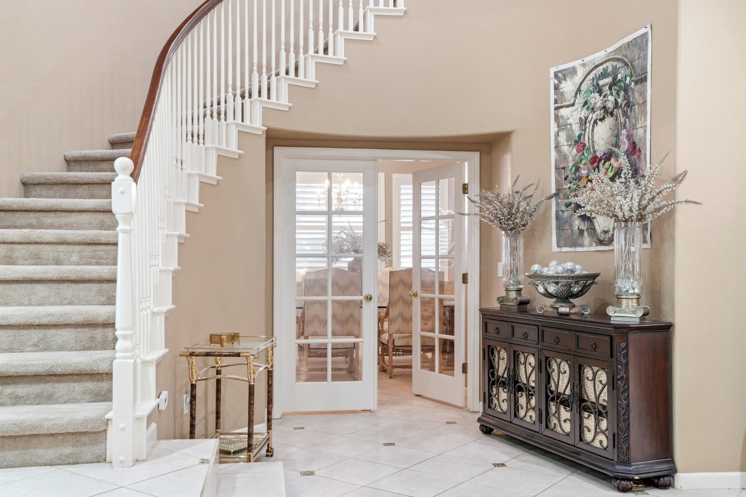 935 Shortland Cir, Manteca, CA 95337