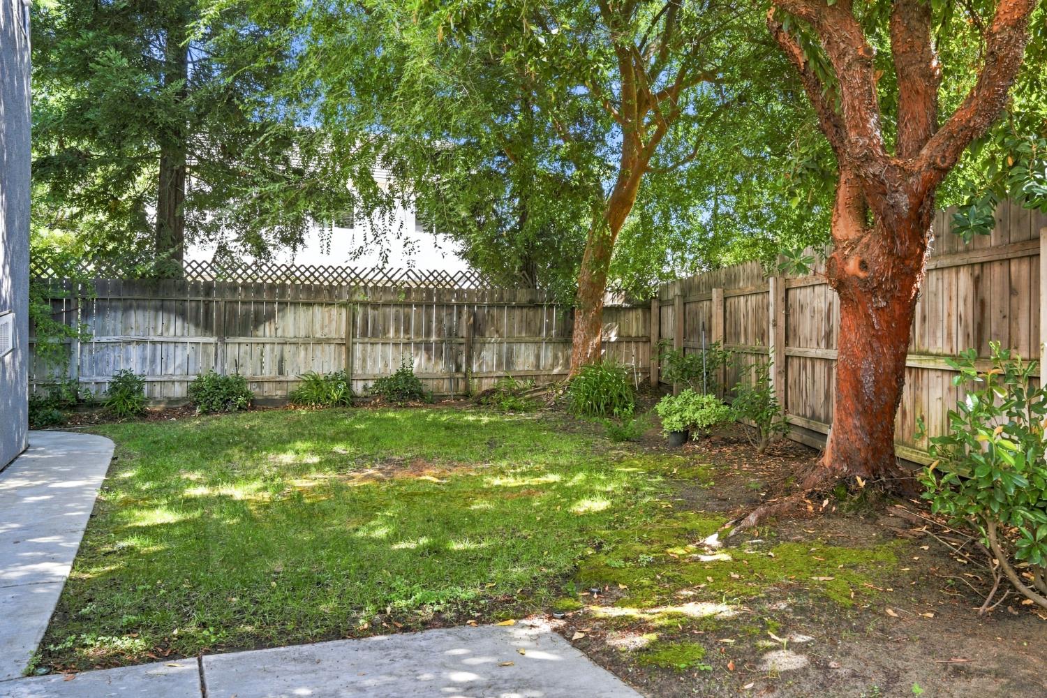 935 Shortland Cir, Manteca, CA 95337