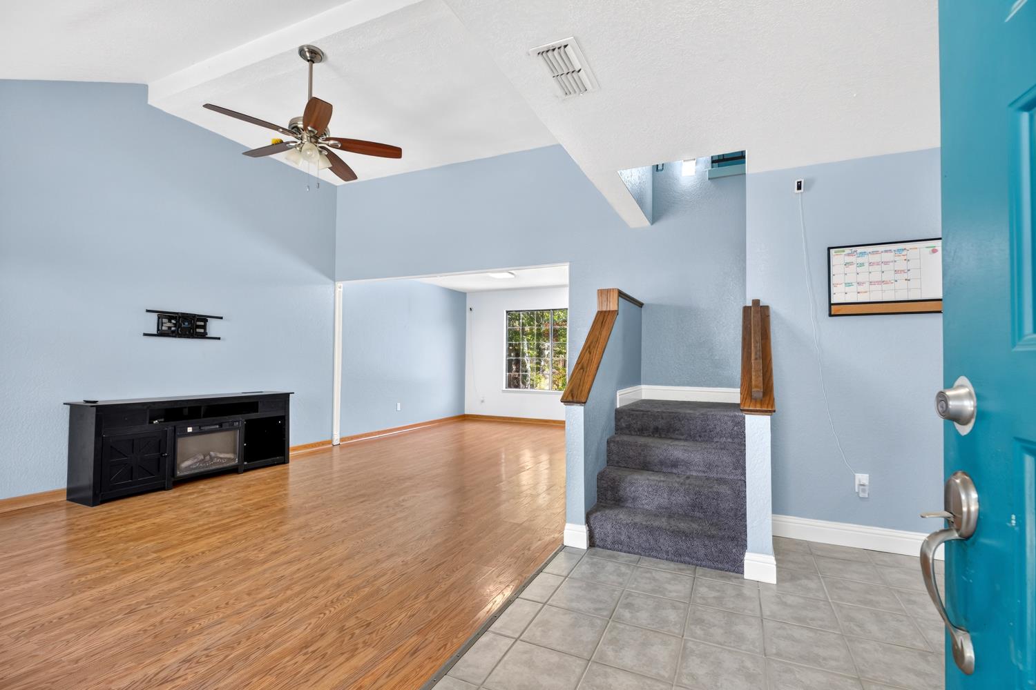 2501 Merle Ave, Modesto, CA 95355