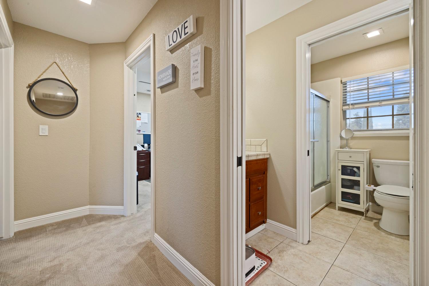 1900 Lakeshore Dr, Modesto, CA 95355