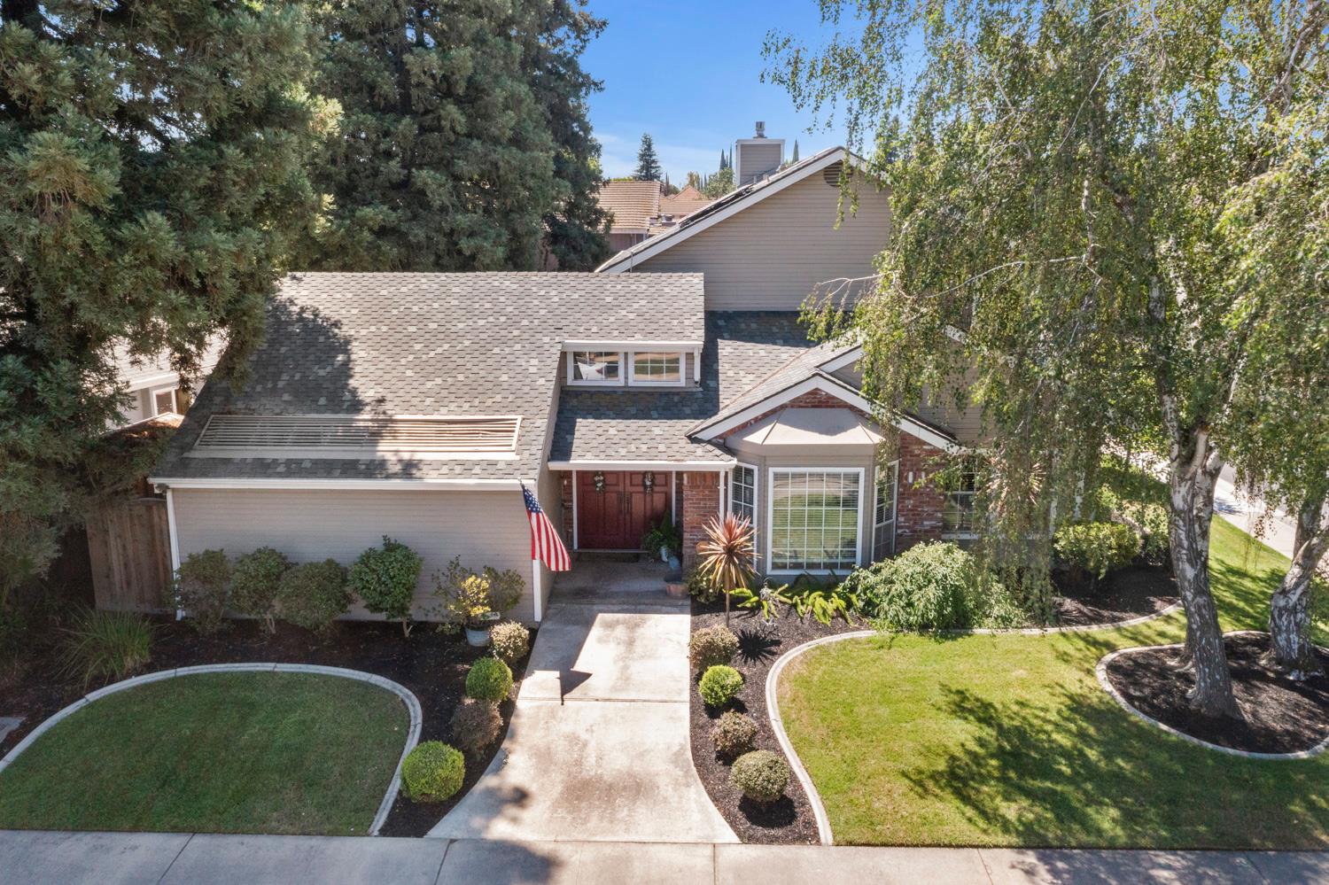 1900 Lakeshore Dr, Modesto, CA 95355