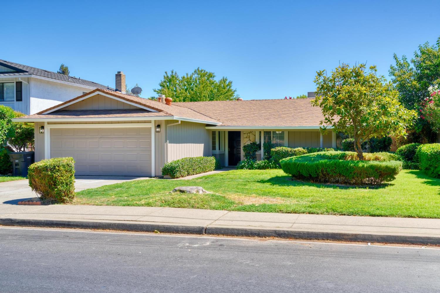 2104 Mable Ave, Modesto, CA 95355