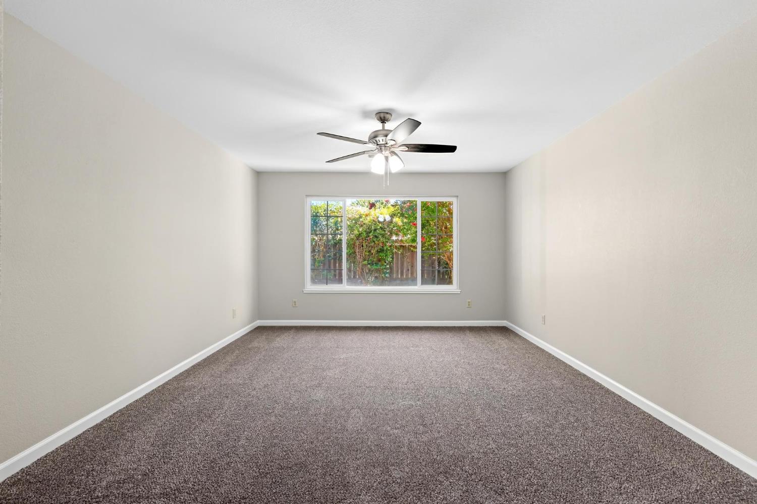 2104 Mable Ave, Modesto, CA 95355
