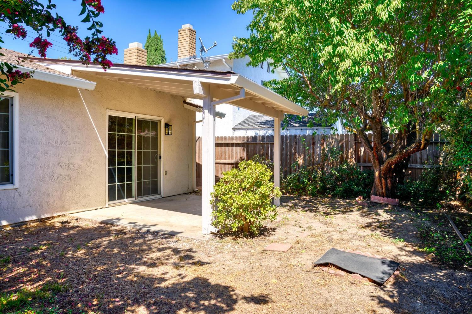 2104 Mable Ave, Modesto, CA 95355