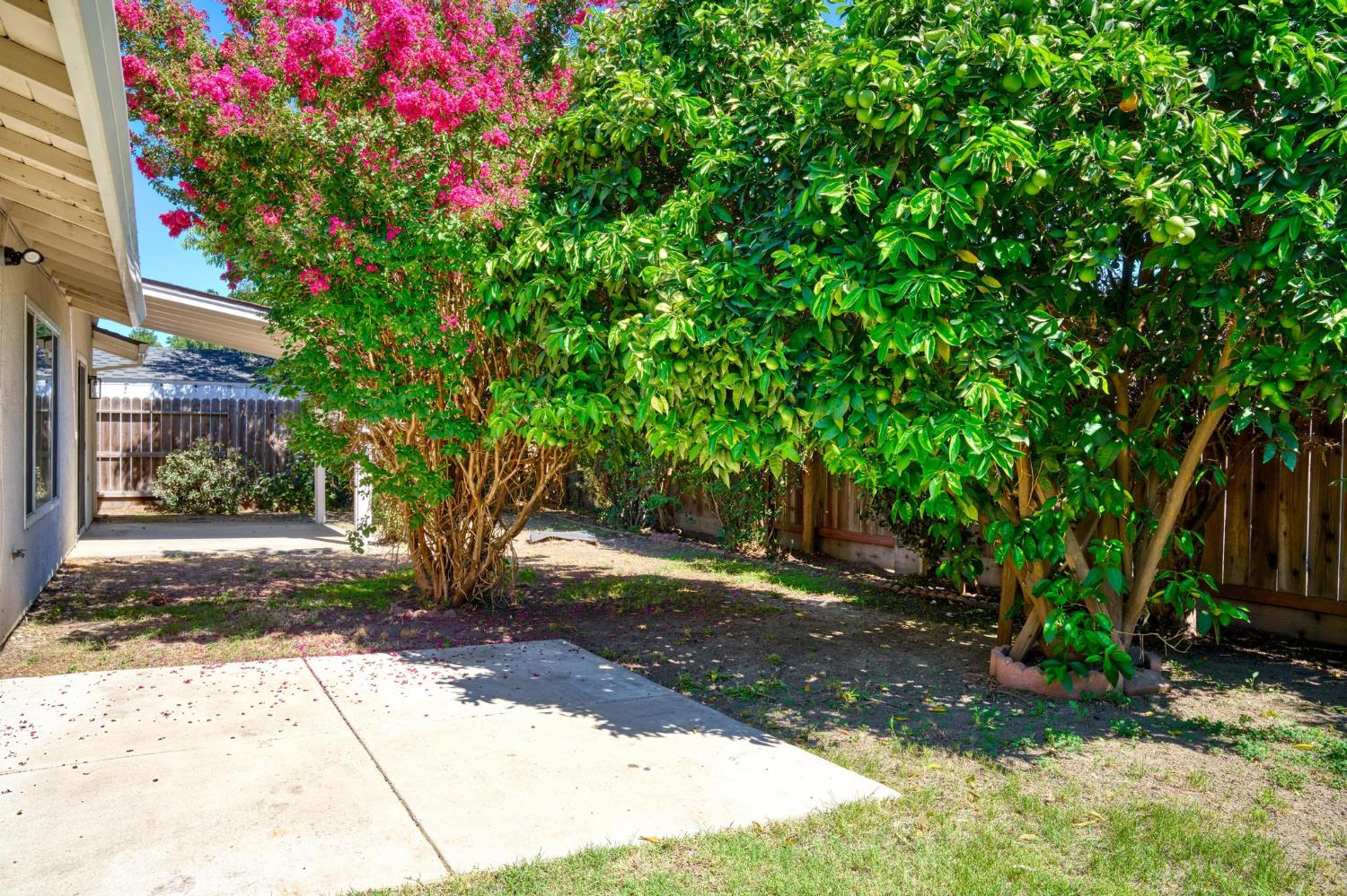 2104 Mable Ave, Modesto, CA 95355