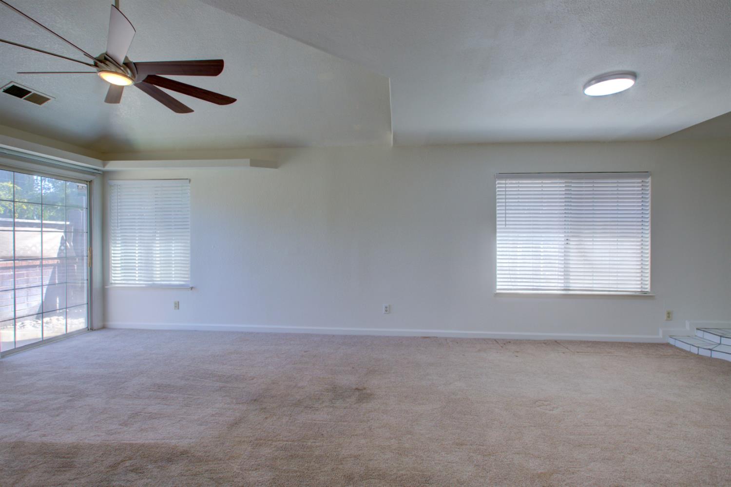 1247 Aspen St, Merced, CA 95340