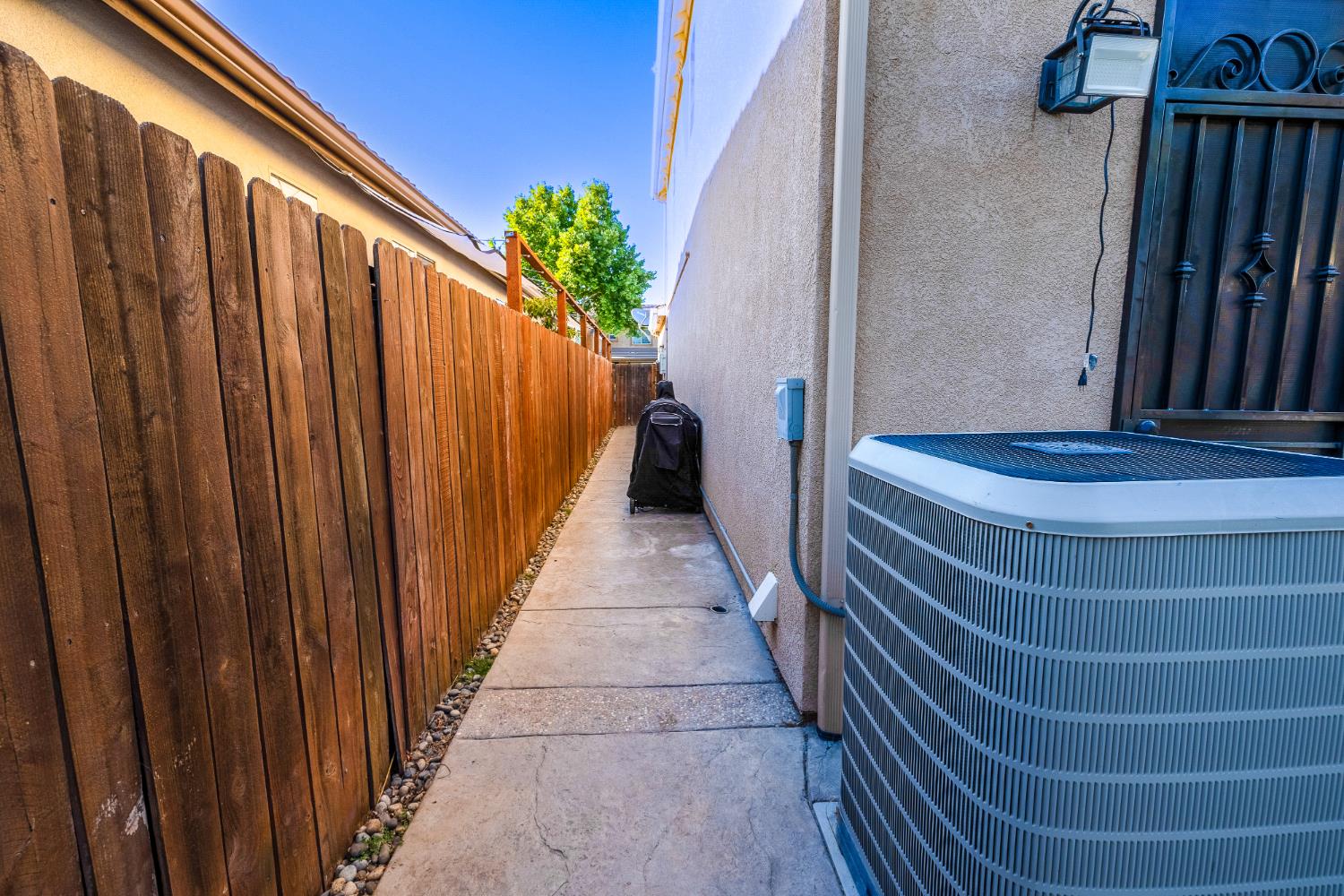 1426 Nubian Street, Patterson, CA 95363