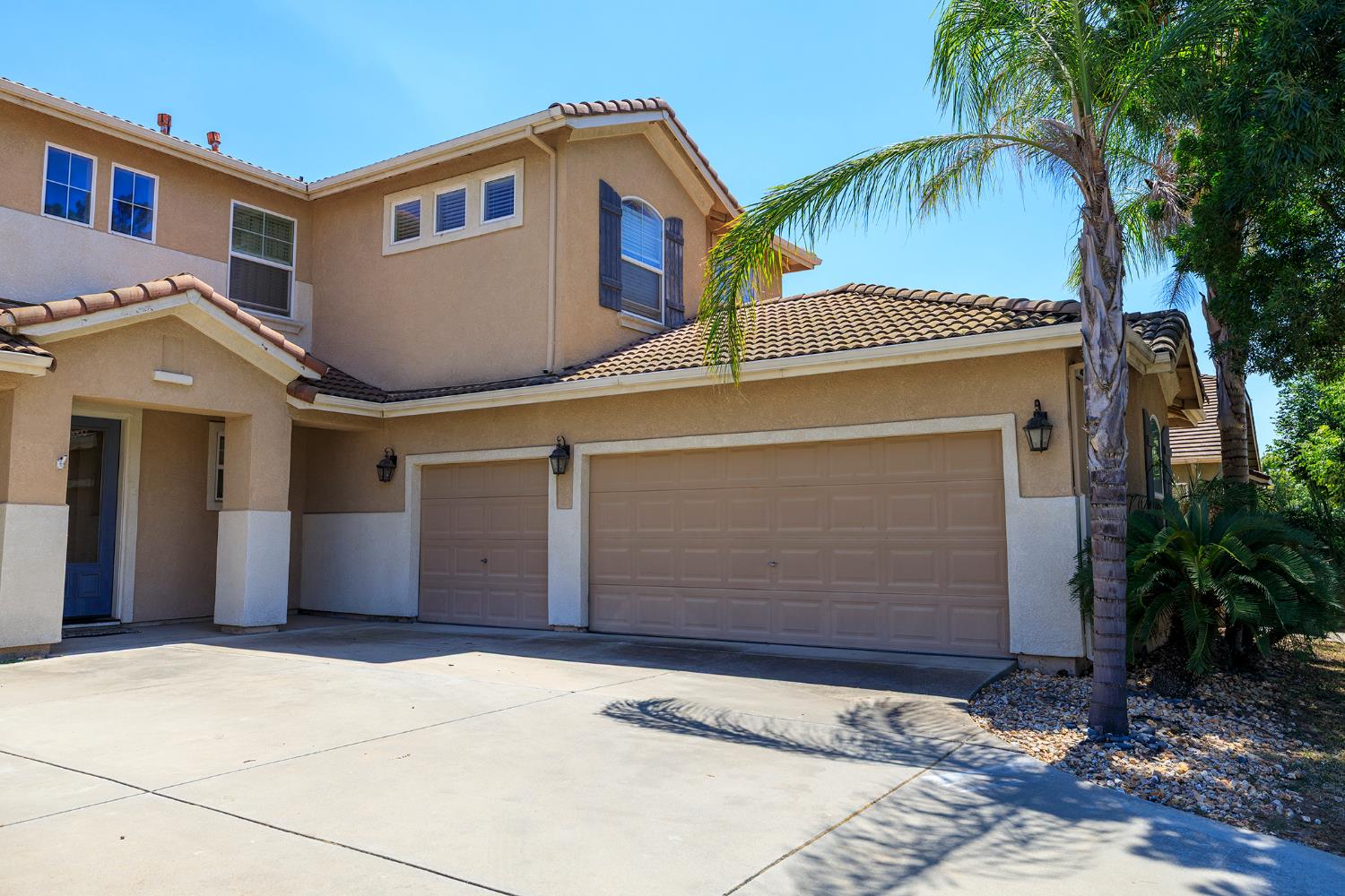 5656 Suttermill Drive, Riverbank, CA 95367