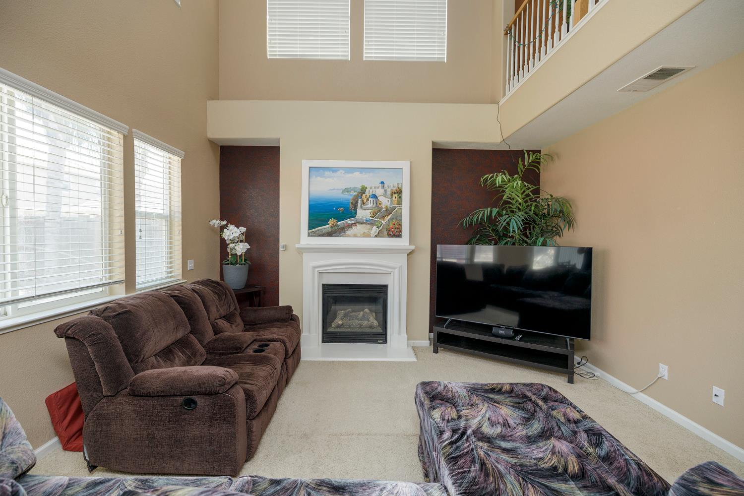 5656 Suttermill Drive, Riverbank, CA 95367