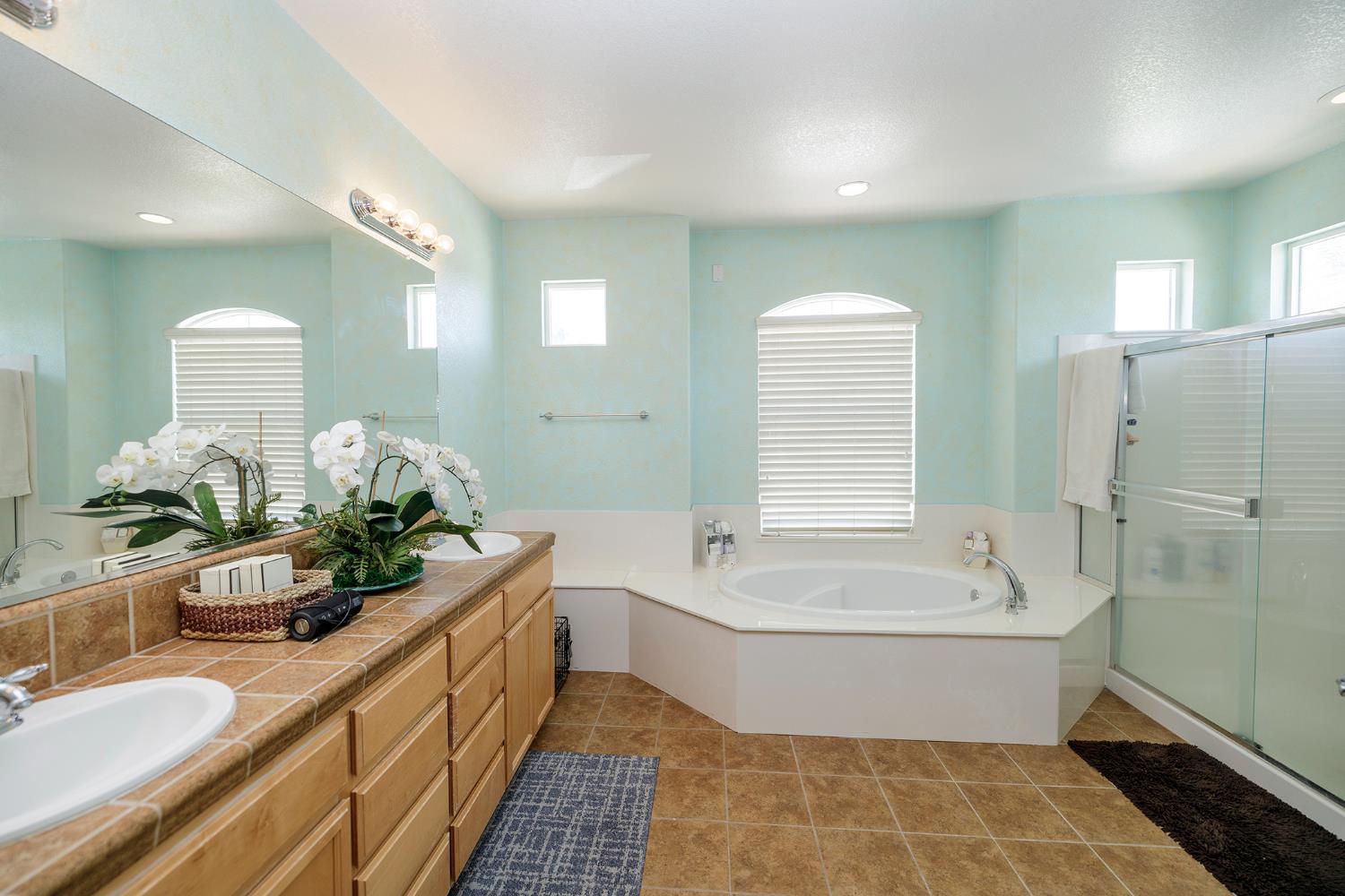 5656 Suttermill Drive, Riverbank, CA 95367