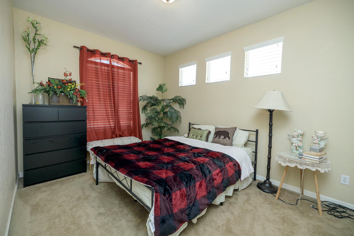 5656 Suttermill Drive, Riverbank, CA 95367