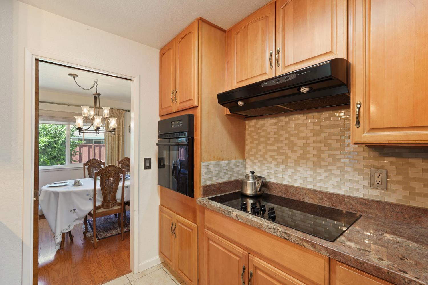 2709 Chapel Ct, Modesto, CA 95355