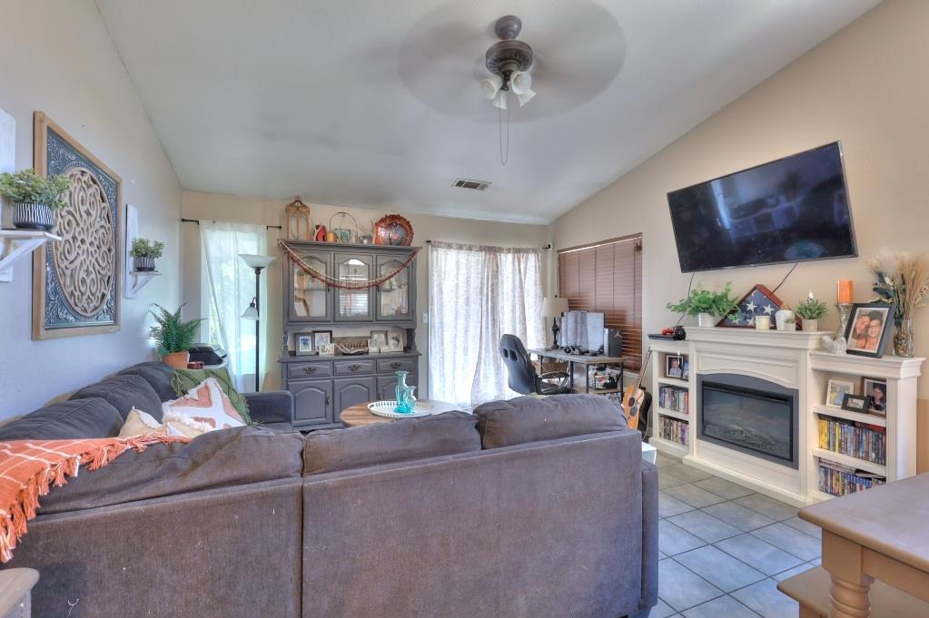 1835 Brentwood Ct, Atwater, CA 95301