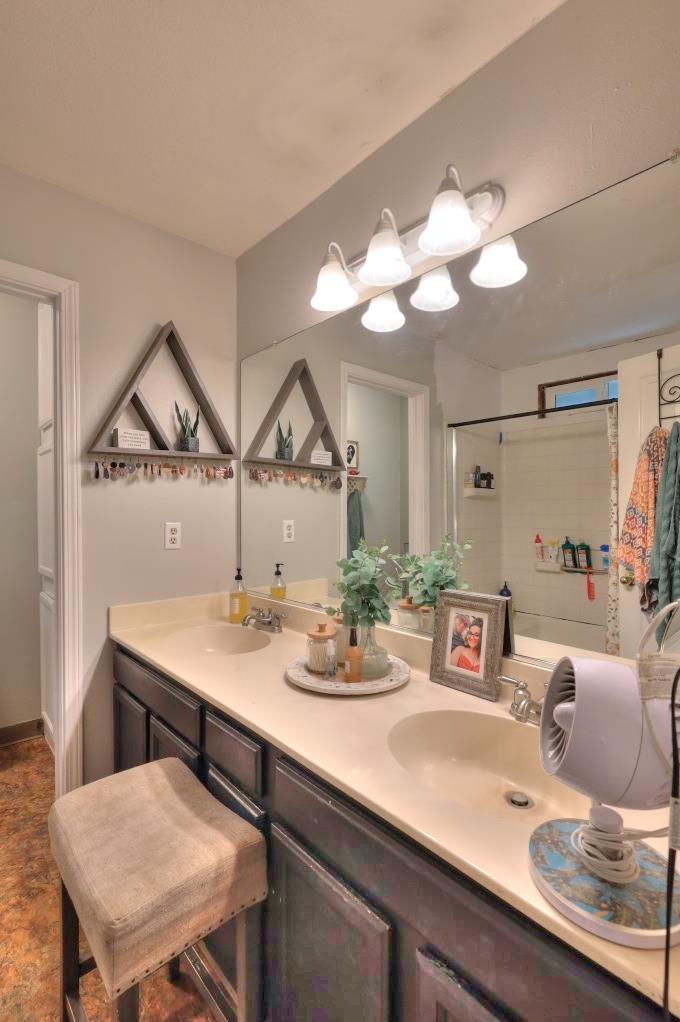 1835 Brentwood Ct, Atwater, CA 95301