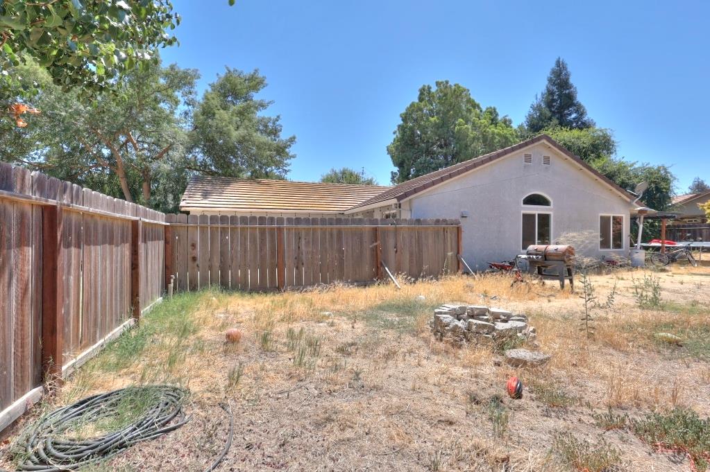 1835 Brentwood Ct, Atwater, CA 95301