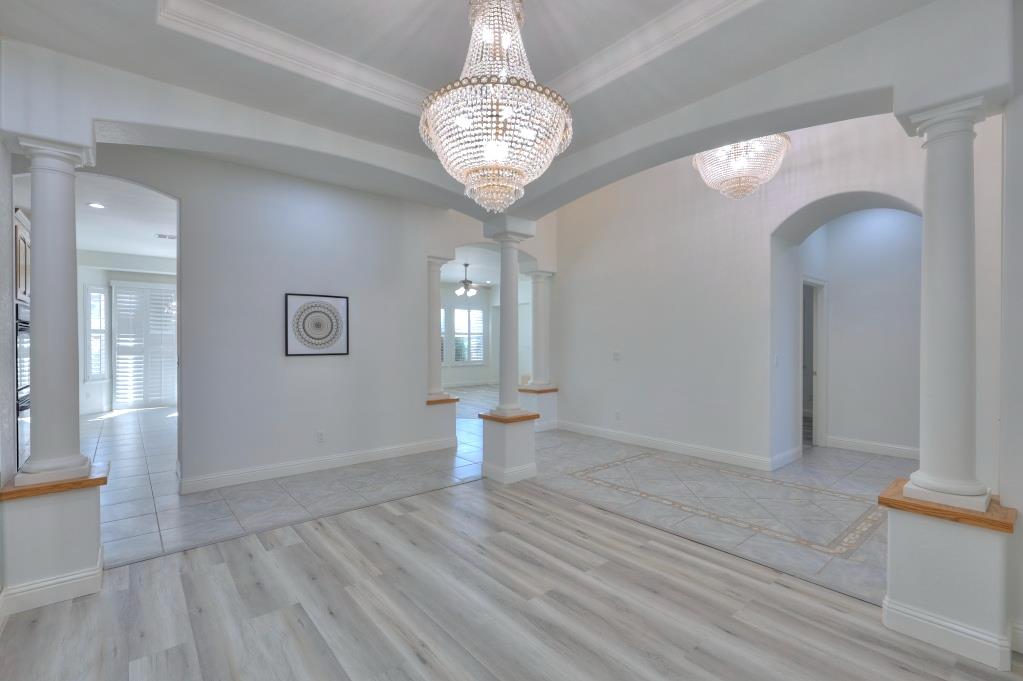 1048 Gladiola Pl, Manteca, CA 95336