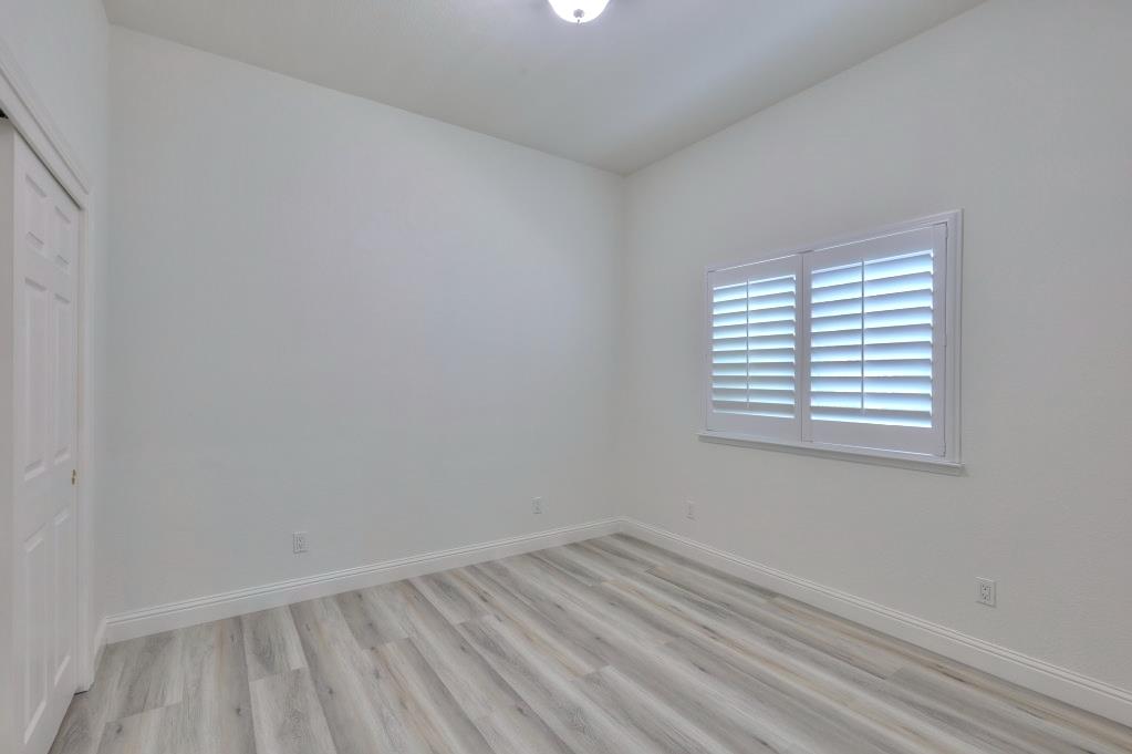 1048 Gladiola Pl, Manteca, CA 95336