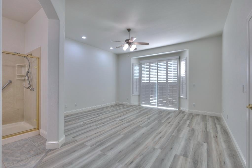 1048 Gladiola Pl, Manteca, CA 95336