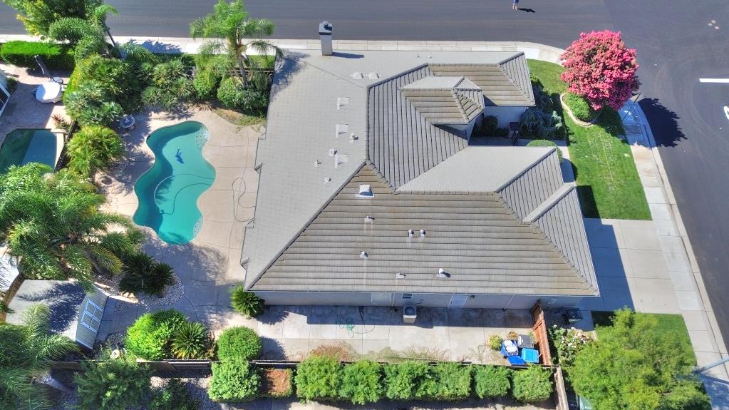 1048 Gladiola Pl, Manteca, CA 95336